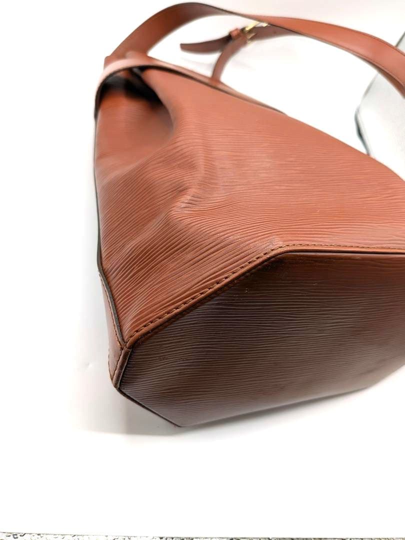 良品✨ ルイヴィトン サックデポール エピ ケニアンブラウン 0KS
