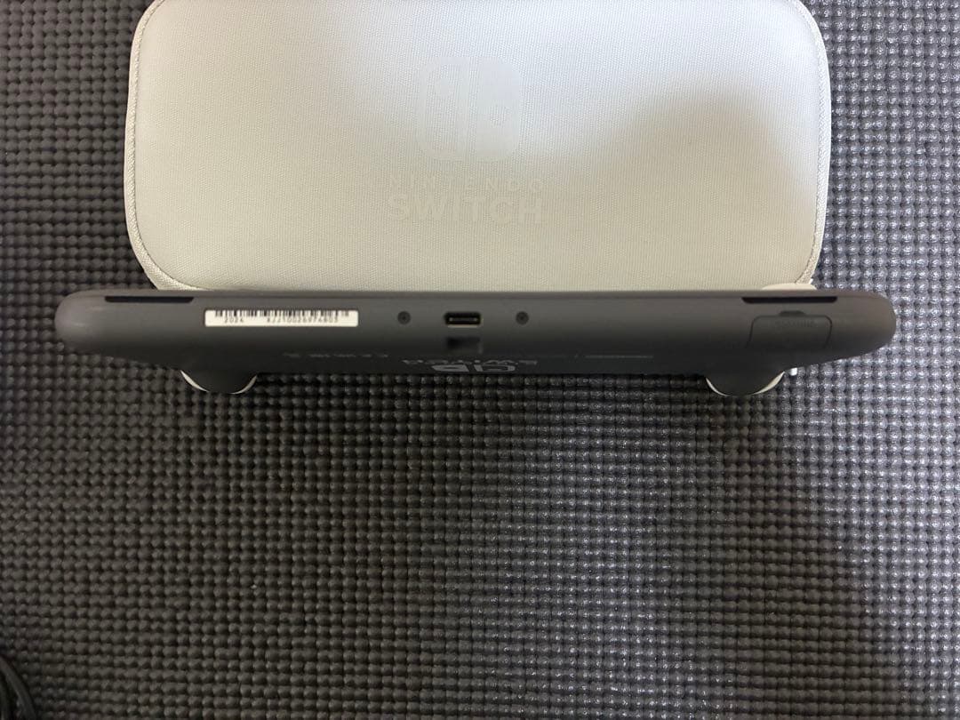 Nintendo Switch Lite グレー 本体　箱・純正ケース付き