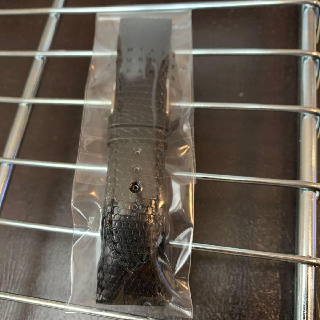 カミーユフォルネ レザーストラップ 22mm