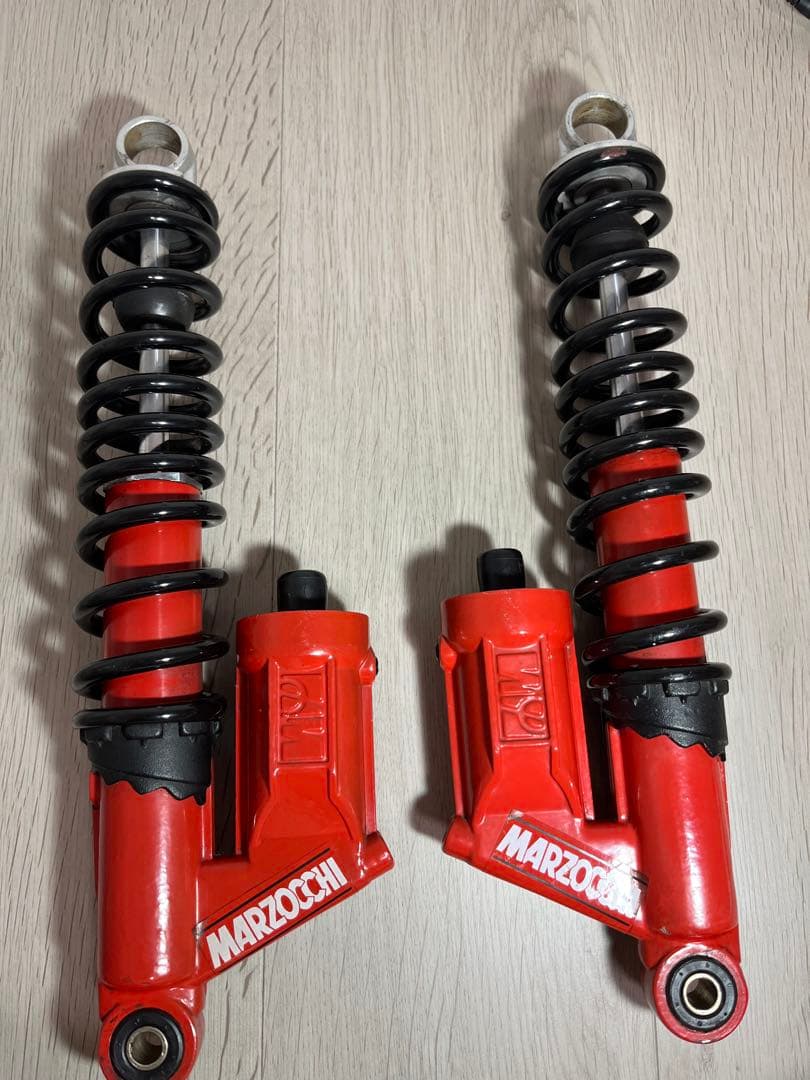 マルゾッキ　タイプ　リアサス