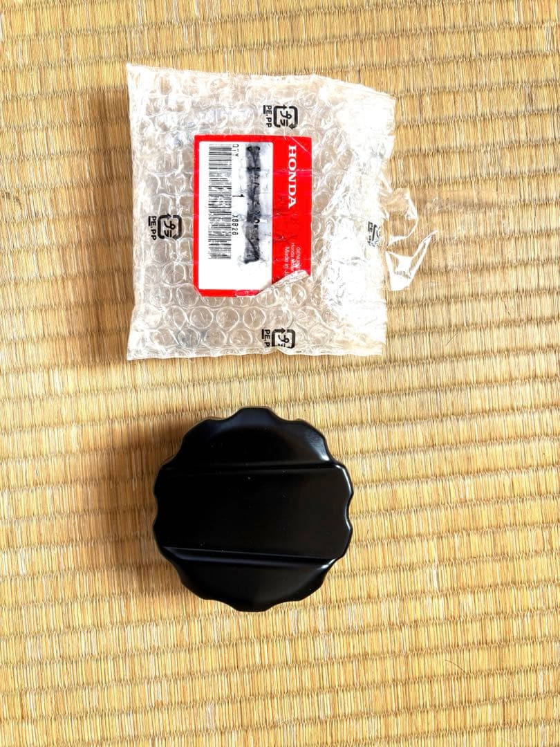 cb750f タンクキャップ