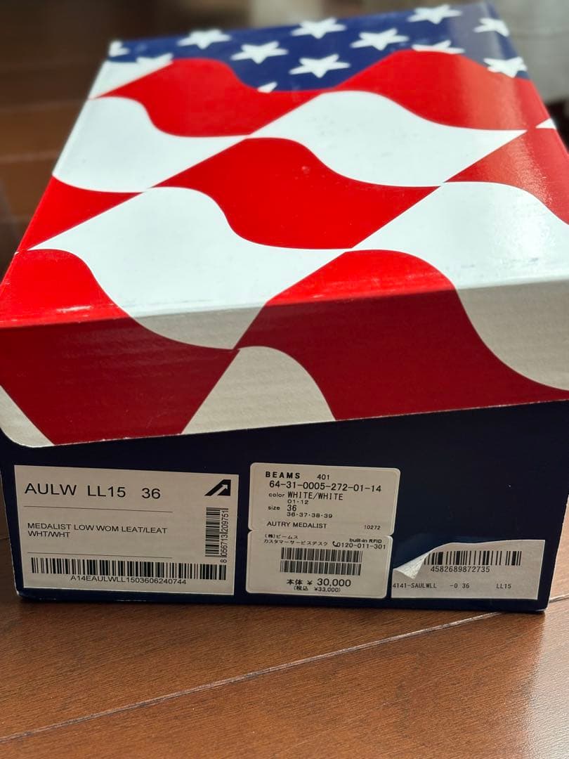 【AUTRY（オートリー）】MEDALIST LOW WHITE 36