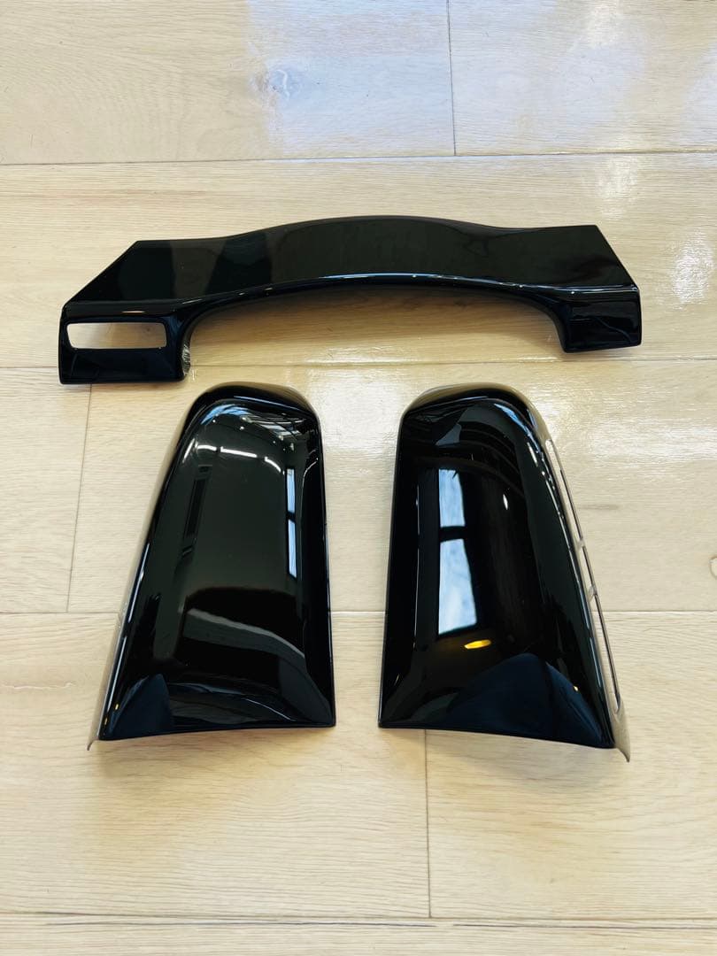 アルファード/ヴェルファイア30系　セカンドステージ制　ピアノブラックパネル