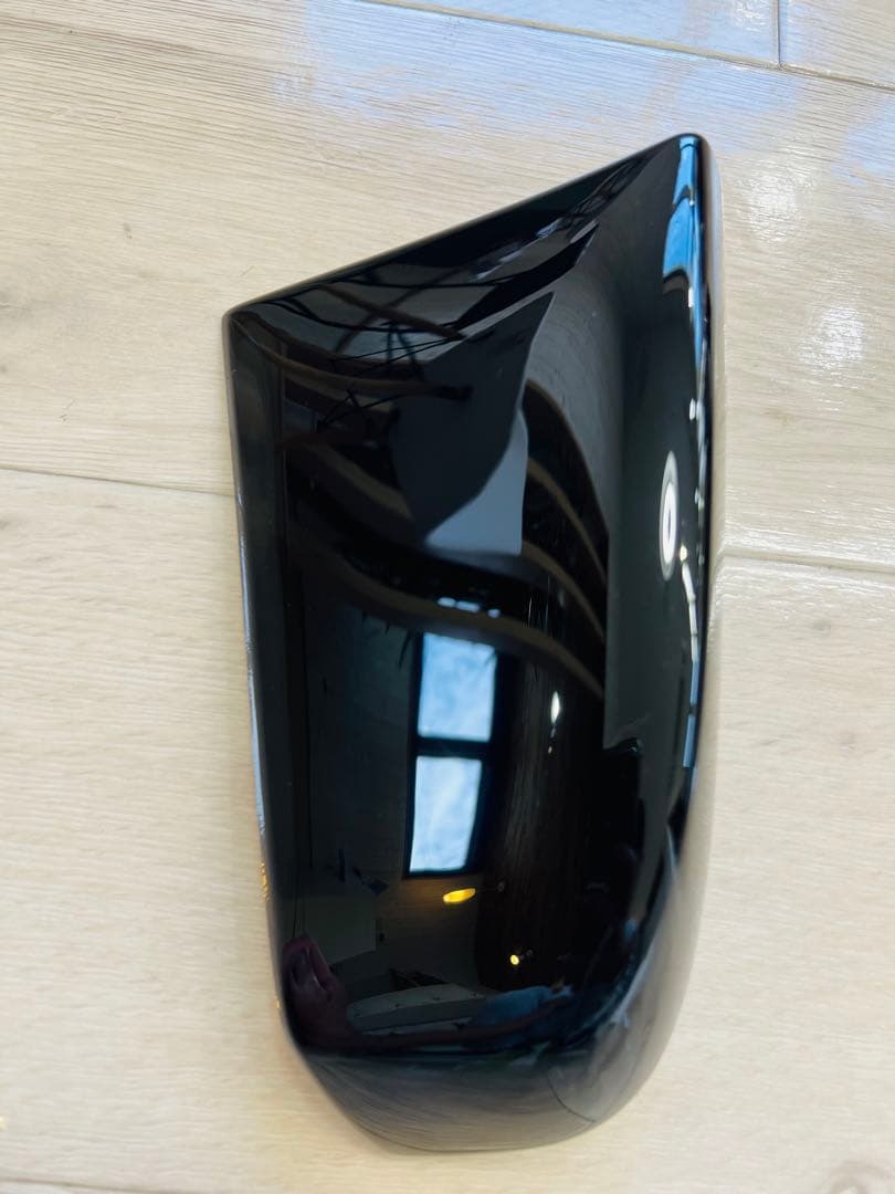 アルファード/ヴェルファイア30系　セカンドステージ制　ピアノブラックパネル