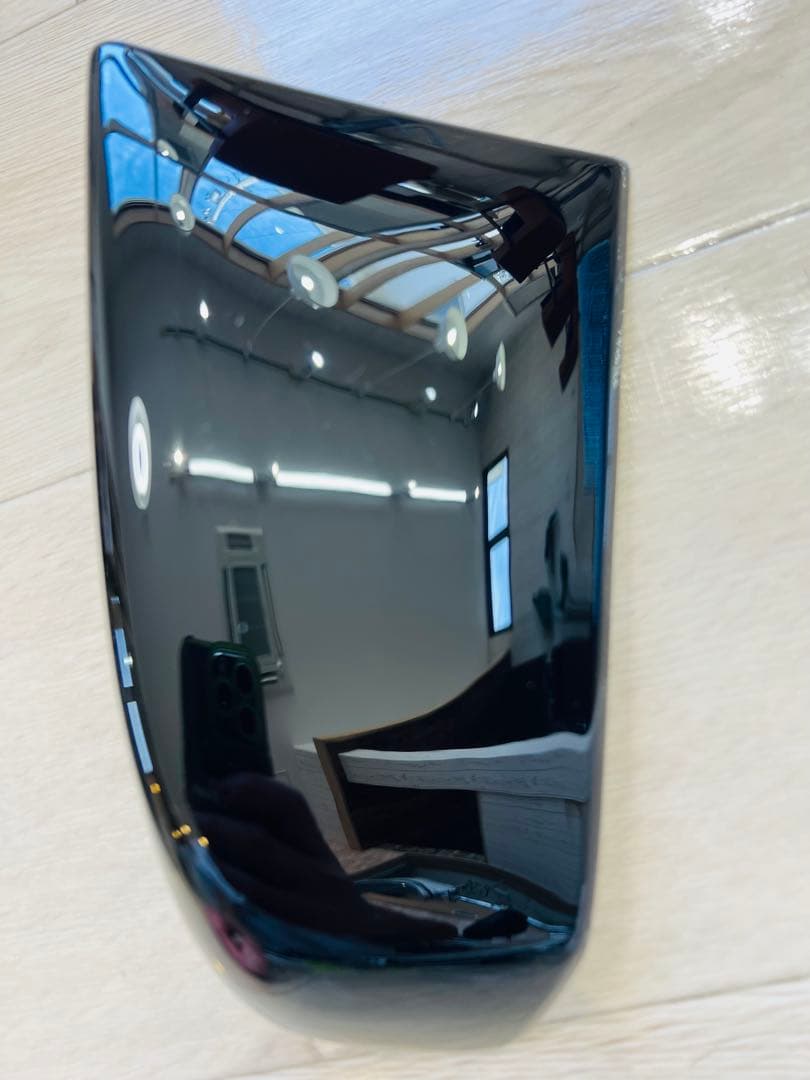 アルファード/ヴェルファイア30系　セカンドステージ制　ピアノブラックパネル