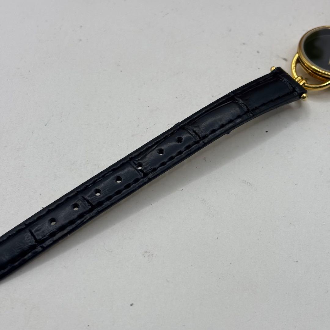 稼働品☆ベルト新品　GUCCIグッチ　6000.2.L　レディース腕時計