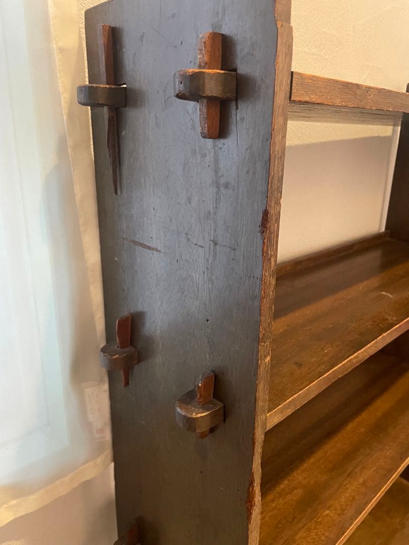 アンティークシェルフ　本棚　棚　楔　飾り棚　くさび式