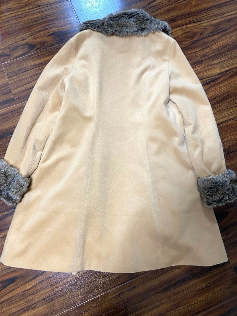 乃木坂46ファーコート M STRIPE CLUB pop up store限定