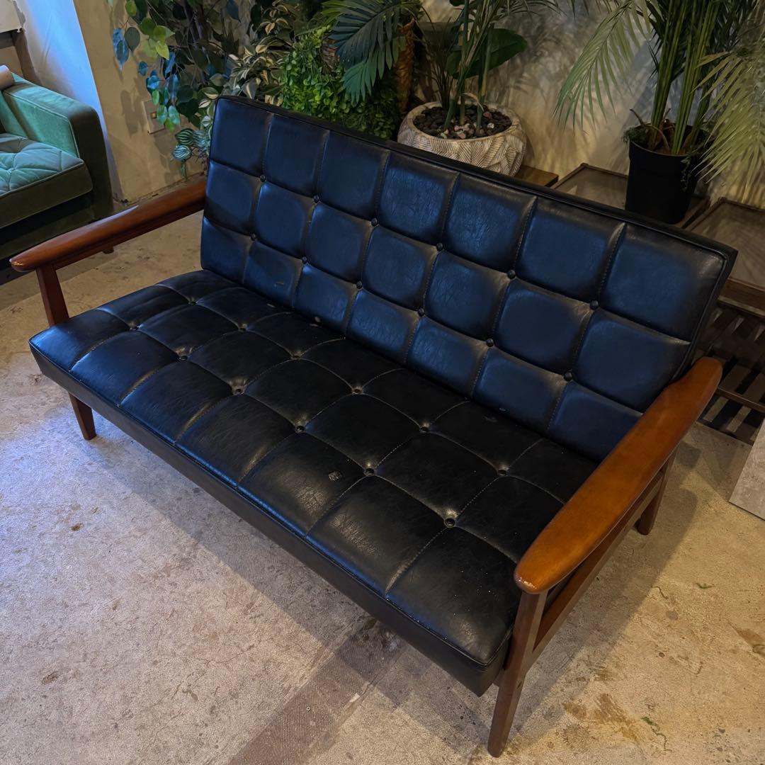 カリモク 60 ソファ ブラック