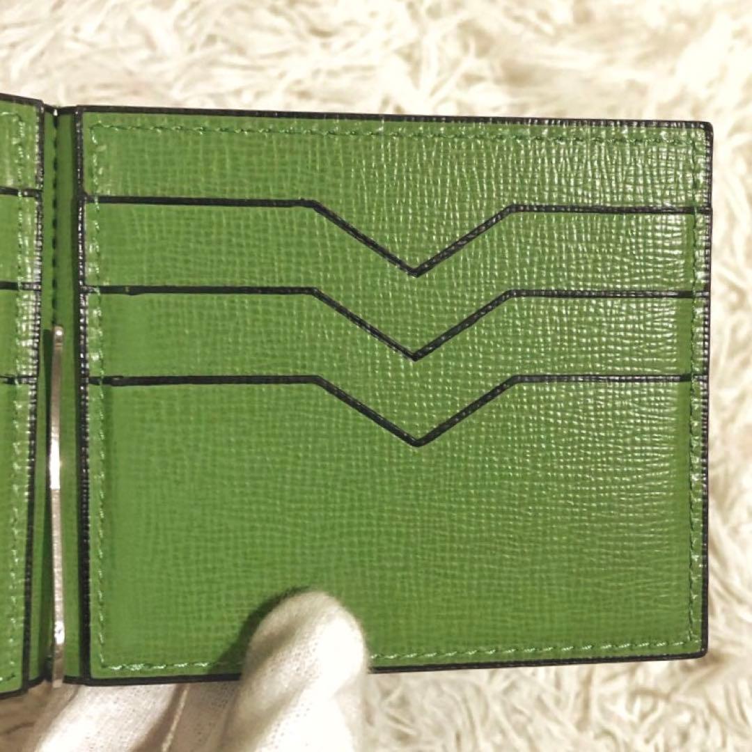 未使用✨ヴァレクストラ　 マネークリップ 二つ折り財布 カードケース グリーン