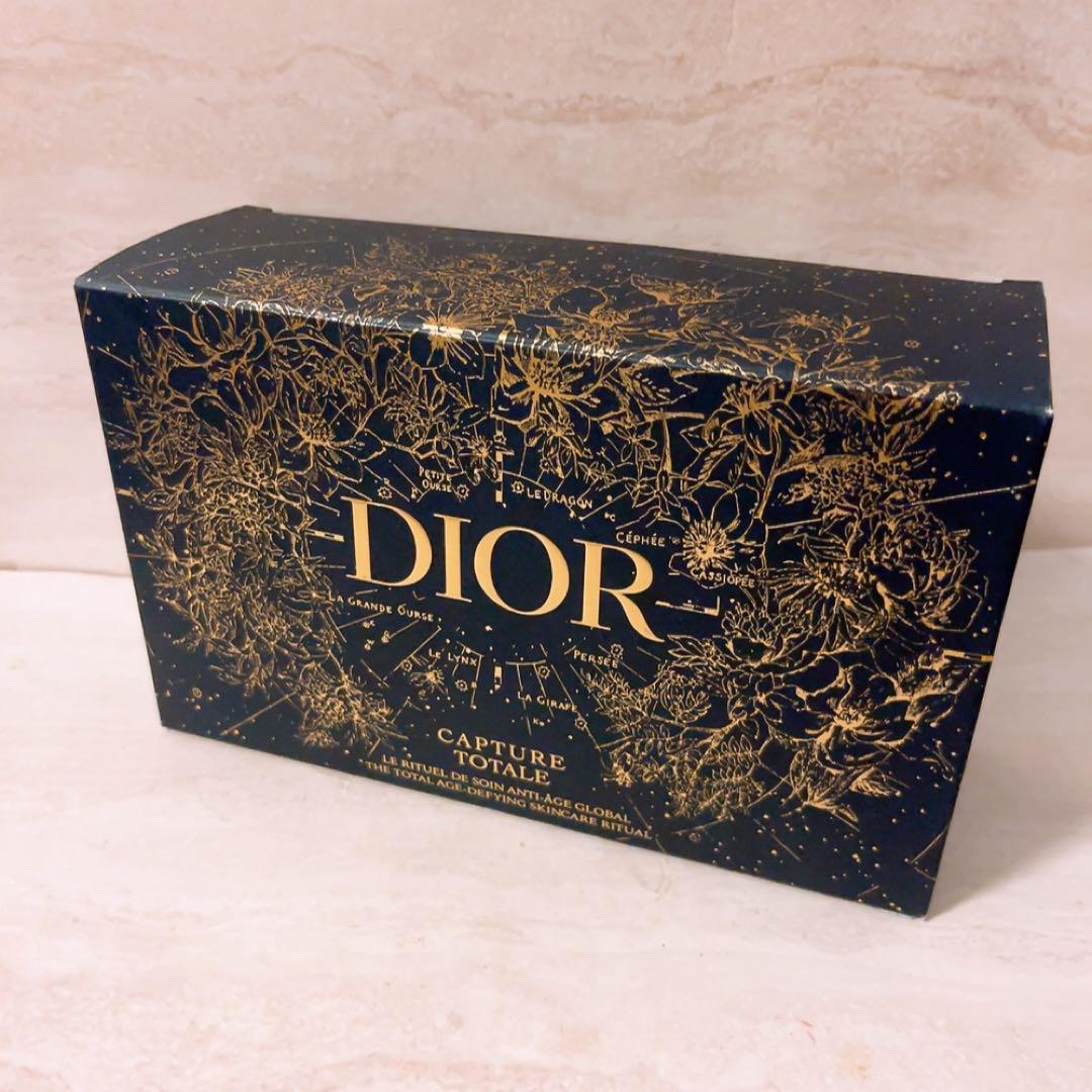 上☆未使用☆ Dior ディオール カプチュールトータル ホリデー