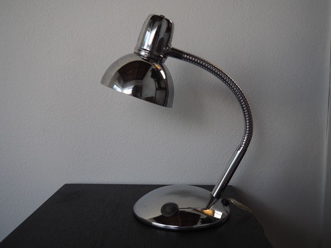 インダストリアル　テーブルランプ　ライト