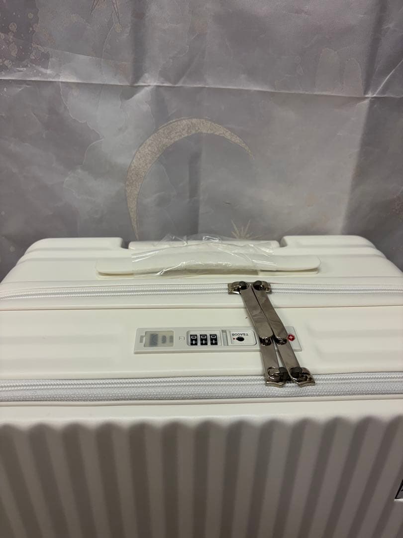 Ashard キャリーケース スーツケース Mサイズ ホワイト