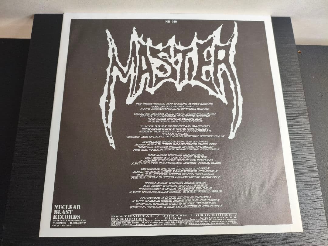 MASTER レコード Nuclear Blast NB 040
