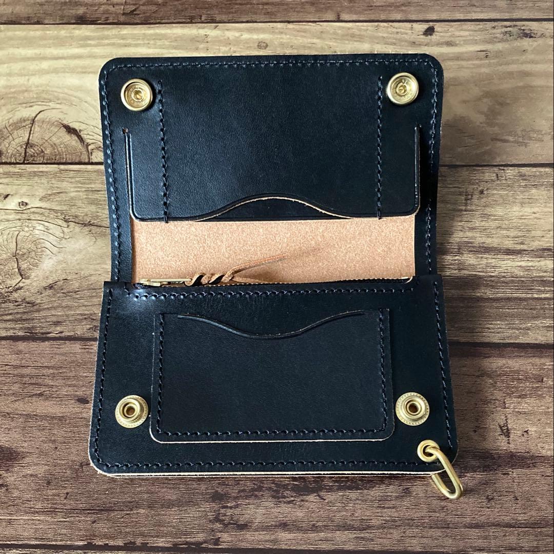 【お札を折らずに収納可能】姫路レザートラッカーウォレット150（ミドル）2.5層