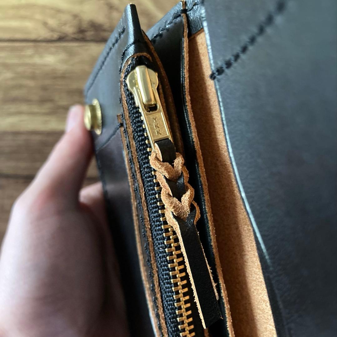 【お札を折らずに収納可能】姫路レザートラッカーウォレット150（ミドル）2.5層