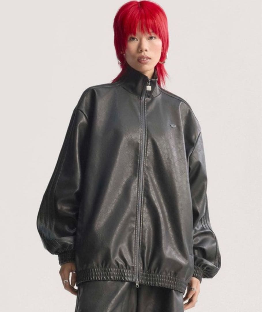 プレザー ファイヤーバード オーバーサイズ トラックトップ adidas