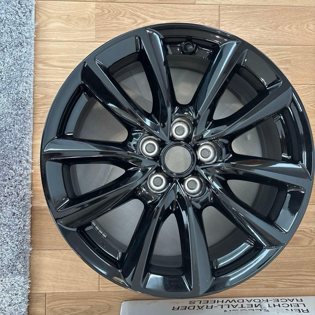 MAZDA3 FASTBAK BLACK selection 　18×7J+45