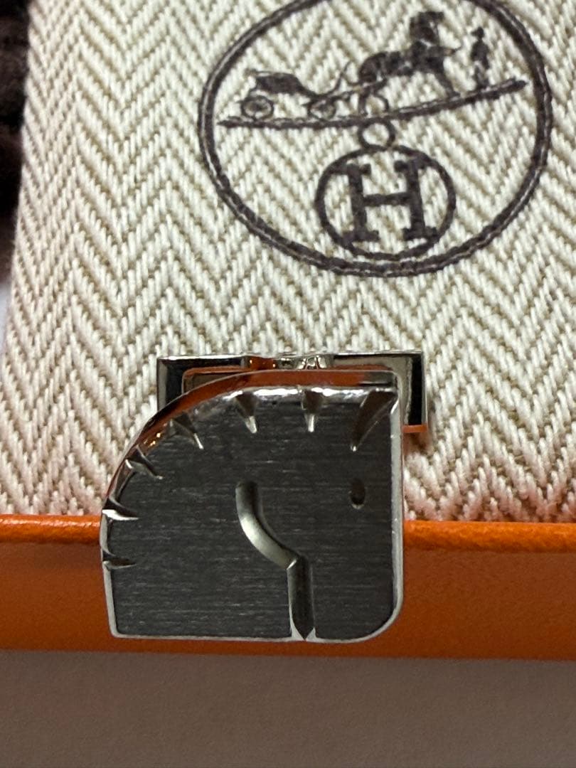 エルメス ネクタイピン 馬の頭デザイン　片方