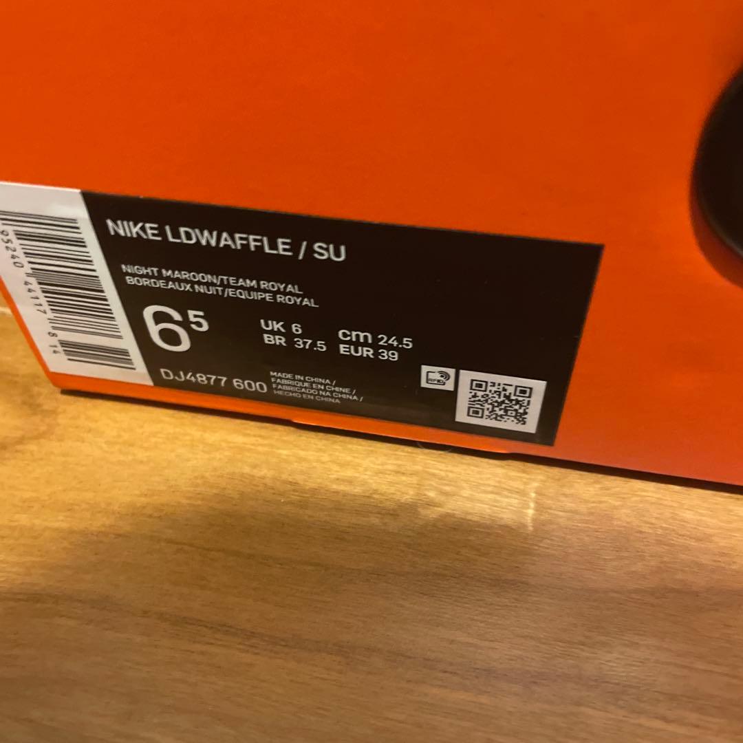 NIKE ナイキ　sacai サカイ　LDWaffle スニーカー
