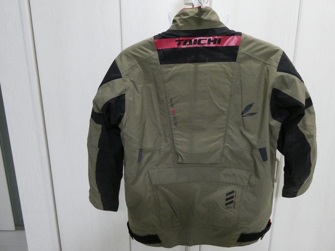 バイク　ジャケット　タイチ　シューズ　プロテクタ　オフロード　パンツ　グローブ
