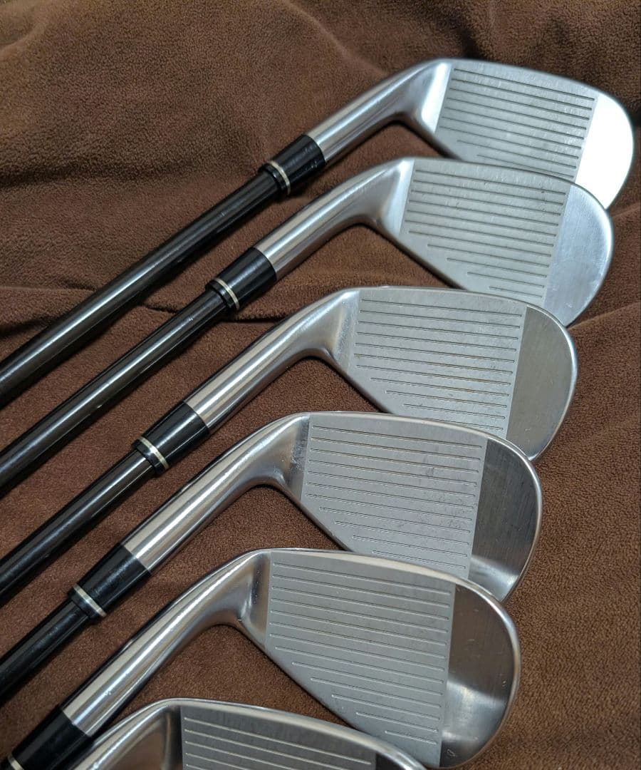 【美品】TR20P アイアン カーボン 65 FLEX　S（6〜10※P）