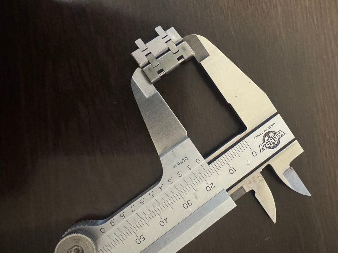 オーディマピゲ ロイヤルオーク 調整外しコマ ２個