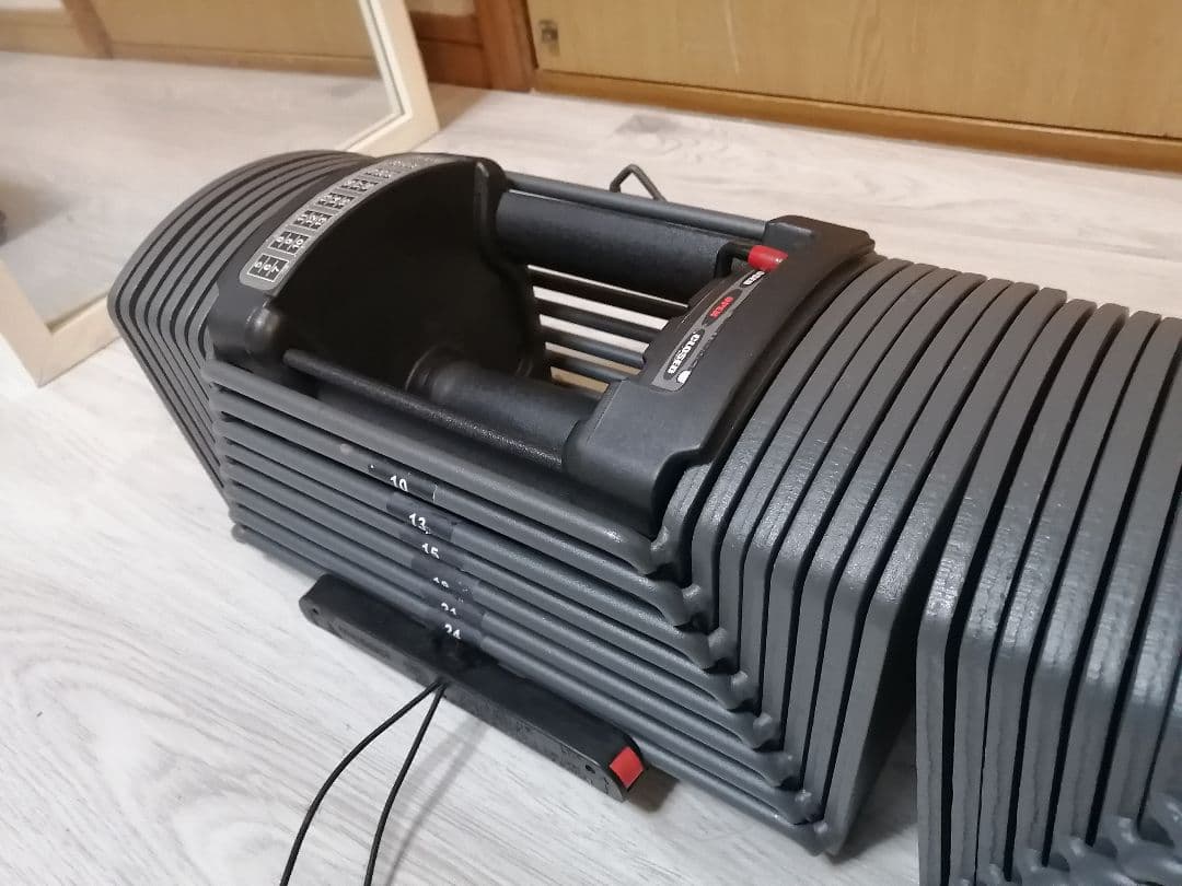 送料込！TOP FILM 26kg可変式ブロックダンベル ①　トップフィルム