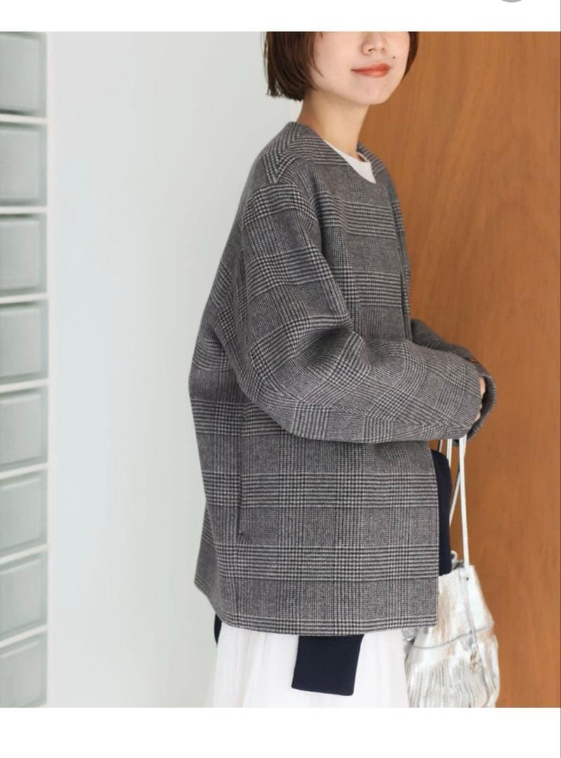 新品未使用タグ付きスーパーファインビーバークルーネックコート36