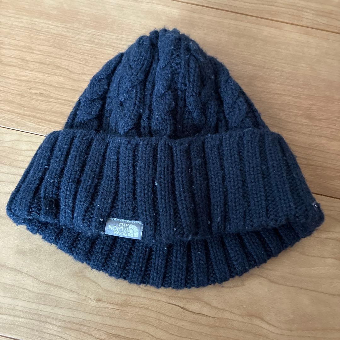 DESCENTE 冬用グローブ・ソックス・ニット帽セット