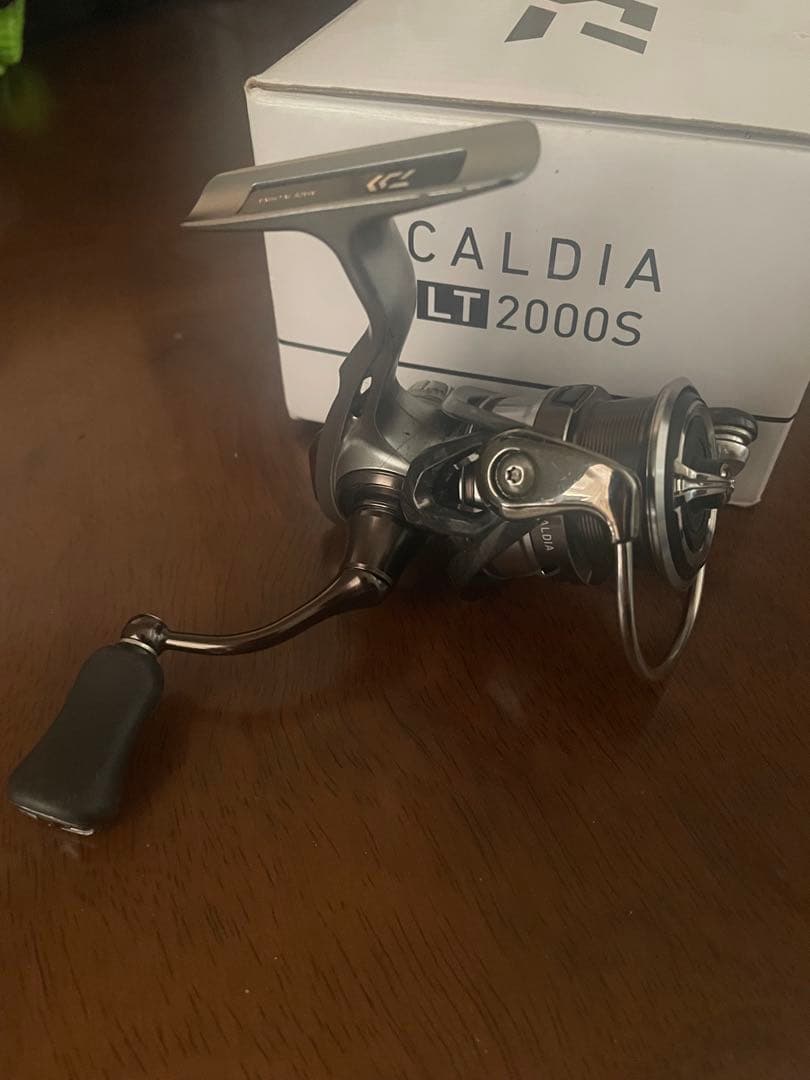 ダイワ カルディア LT 2000Sスピニングリール