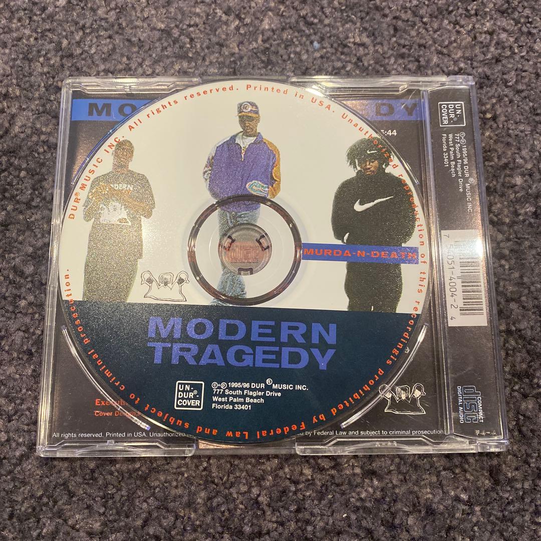 洋楽 Modern Tragedy