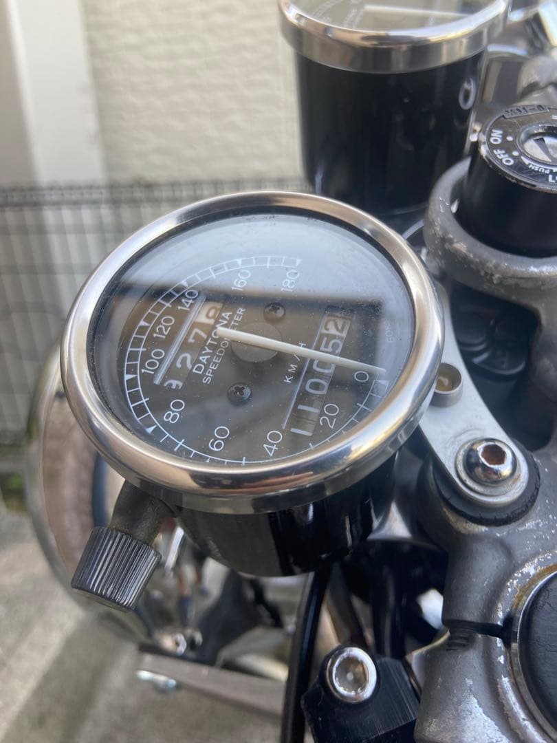 【希少】SR400 デイトナ　ランプ付きツインメーター　タコメーター