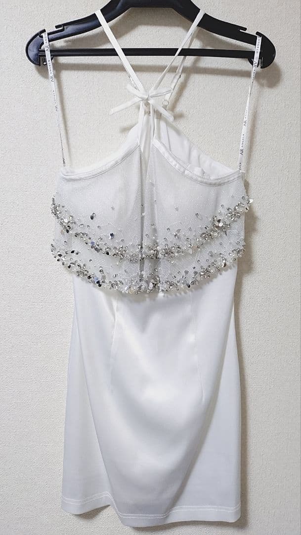 【エンジェルアール】レースラメサテンクロスリボンフロントフリルビジューミニドレス