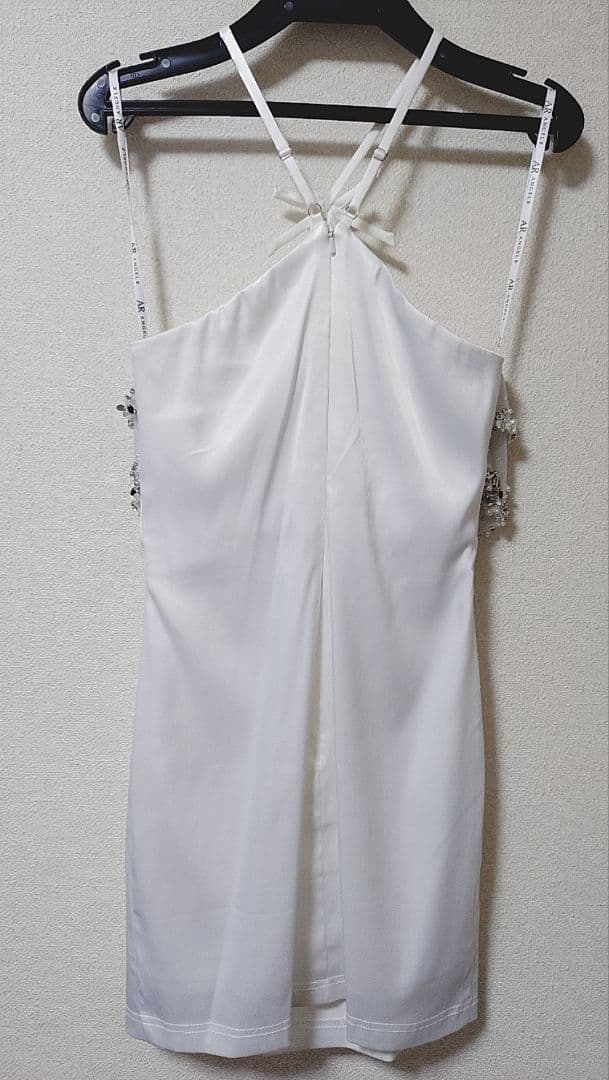 【エンジェルアール】レースラメサテンクロスリボンフロントフリルビジューミニドレス