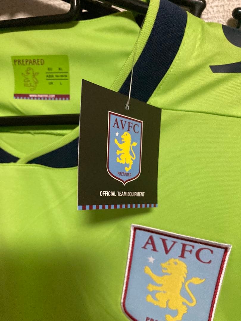 マクロン　アストンヴィラ　長袖ユニホーム　US Lサイズ 未使用品