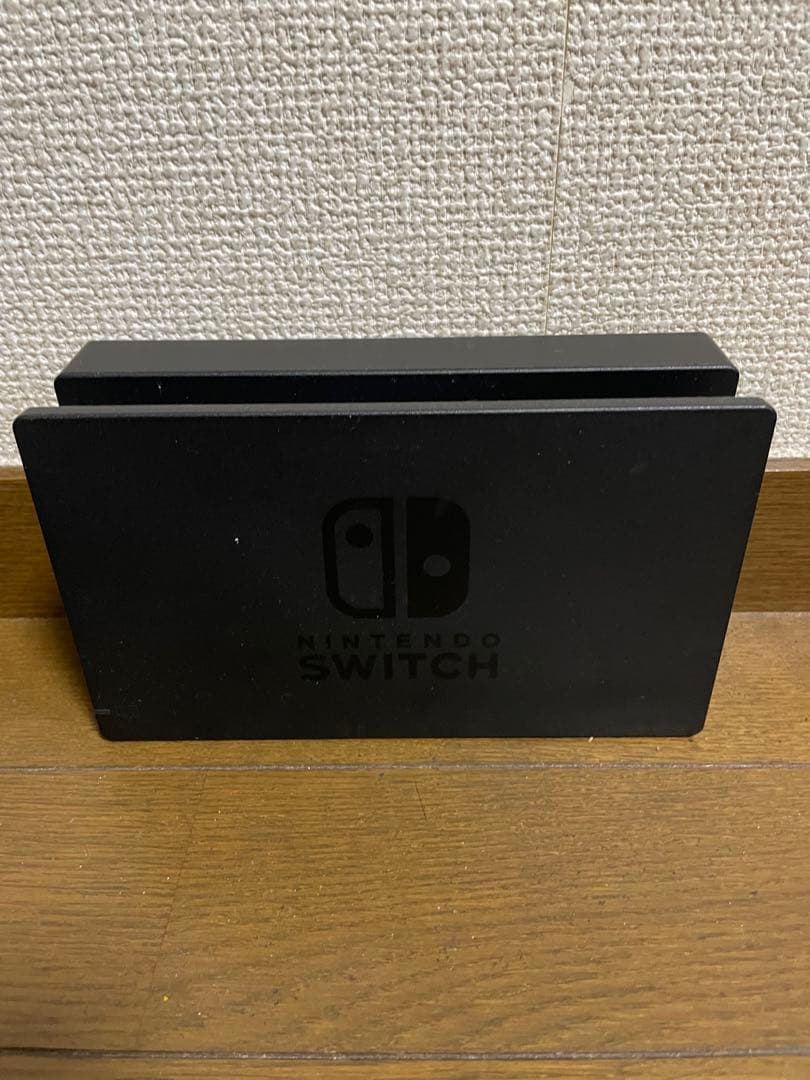 Nintendo Switch 本体 初期化済み　付属品・ジョイコン付　即発送
