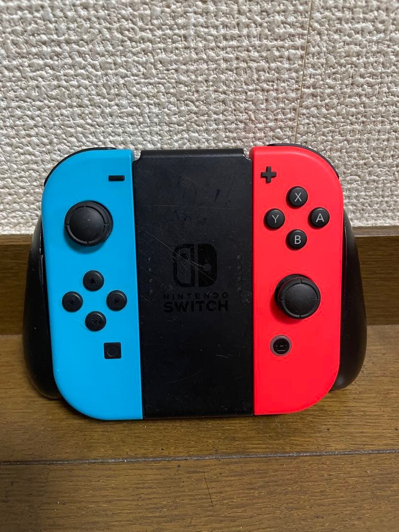 Nintendo Switch 本体 初期化済み　付属品・ジョイコン付　即発送