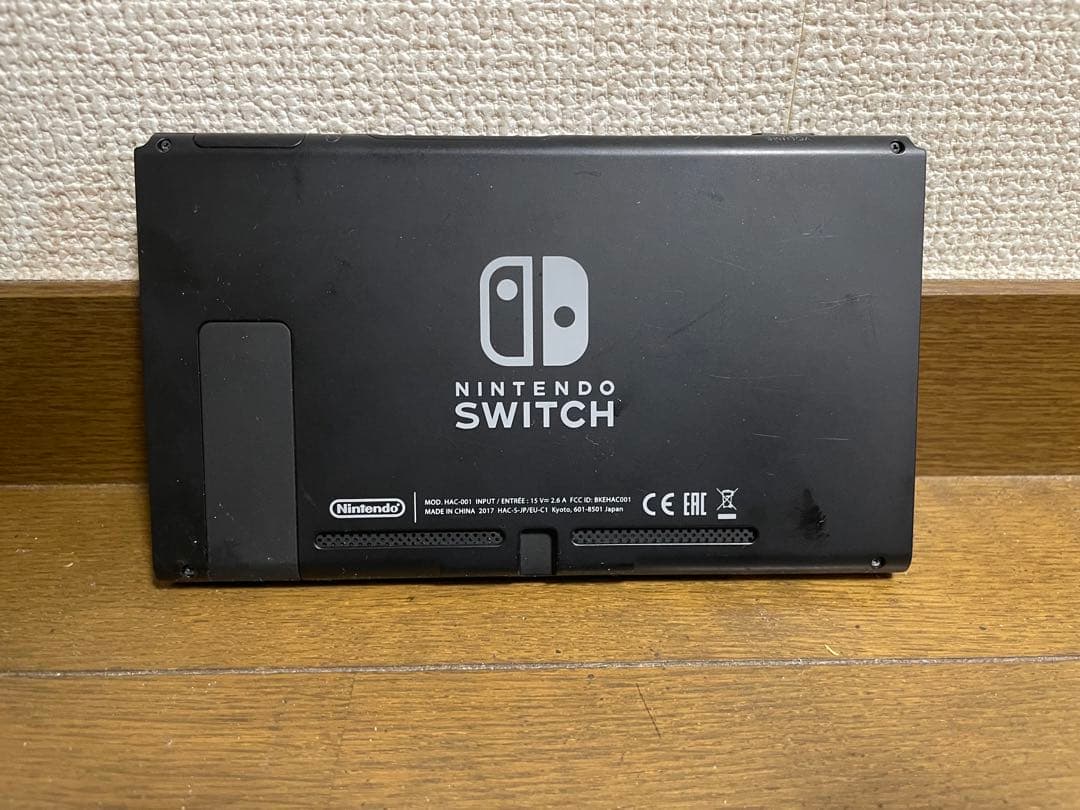 Nintendo Switch 本体 初期化済み　付属品・ジョイコン付　即発送