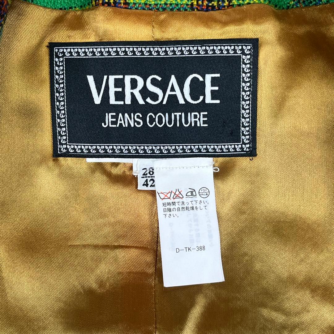 美品 ヴェルサーチ 短丈 メデューサボタン チェック柄 テーラードジャケット