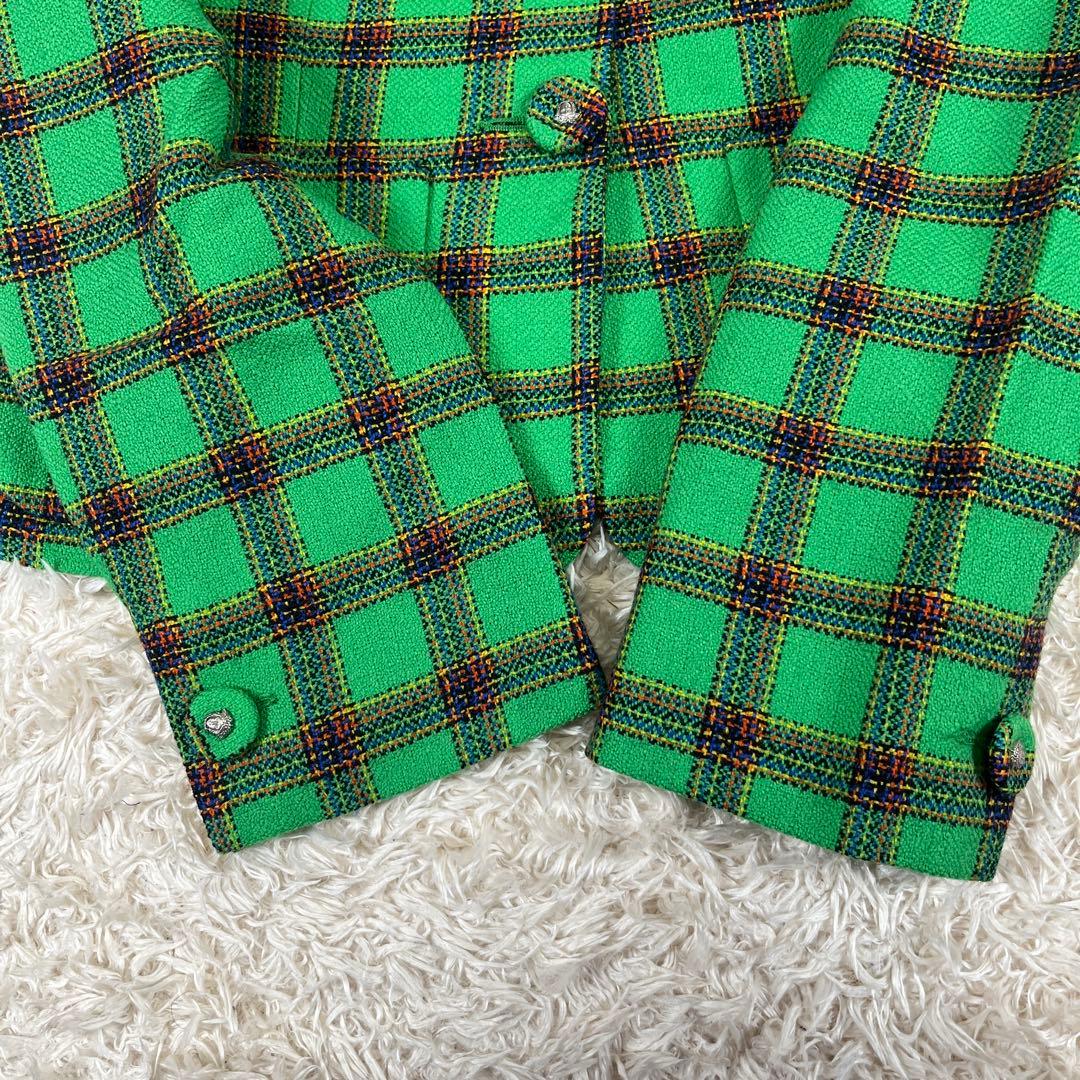 美品 ヴェルサーチ 短丈 メデューサボタン チェック柄 テーラードジャケット