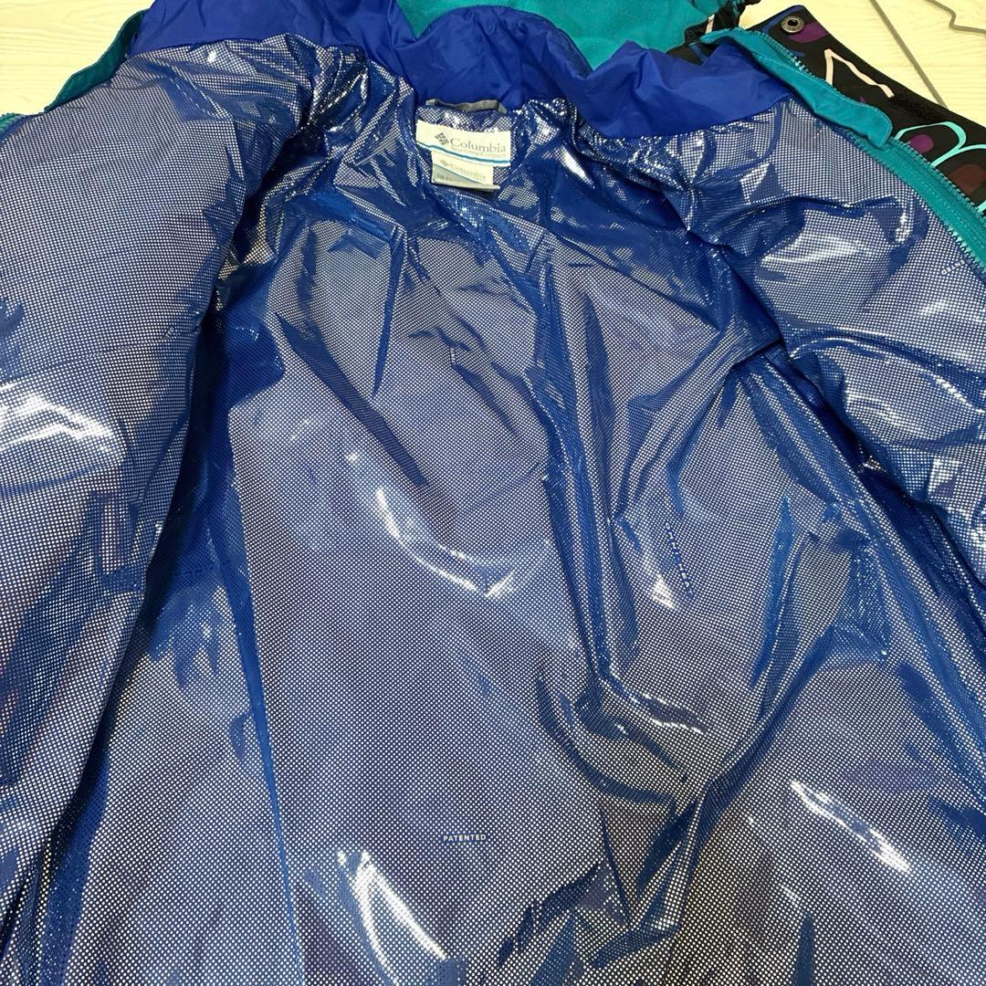週末限定大幅SALE！！コロンビア　キッズ　スノーウェア オムニヒート