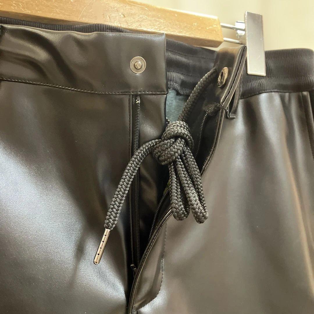 LUXE/R PUレザーパンツ