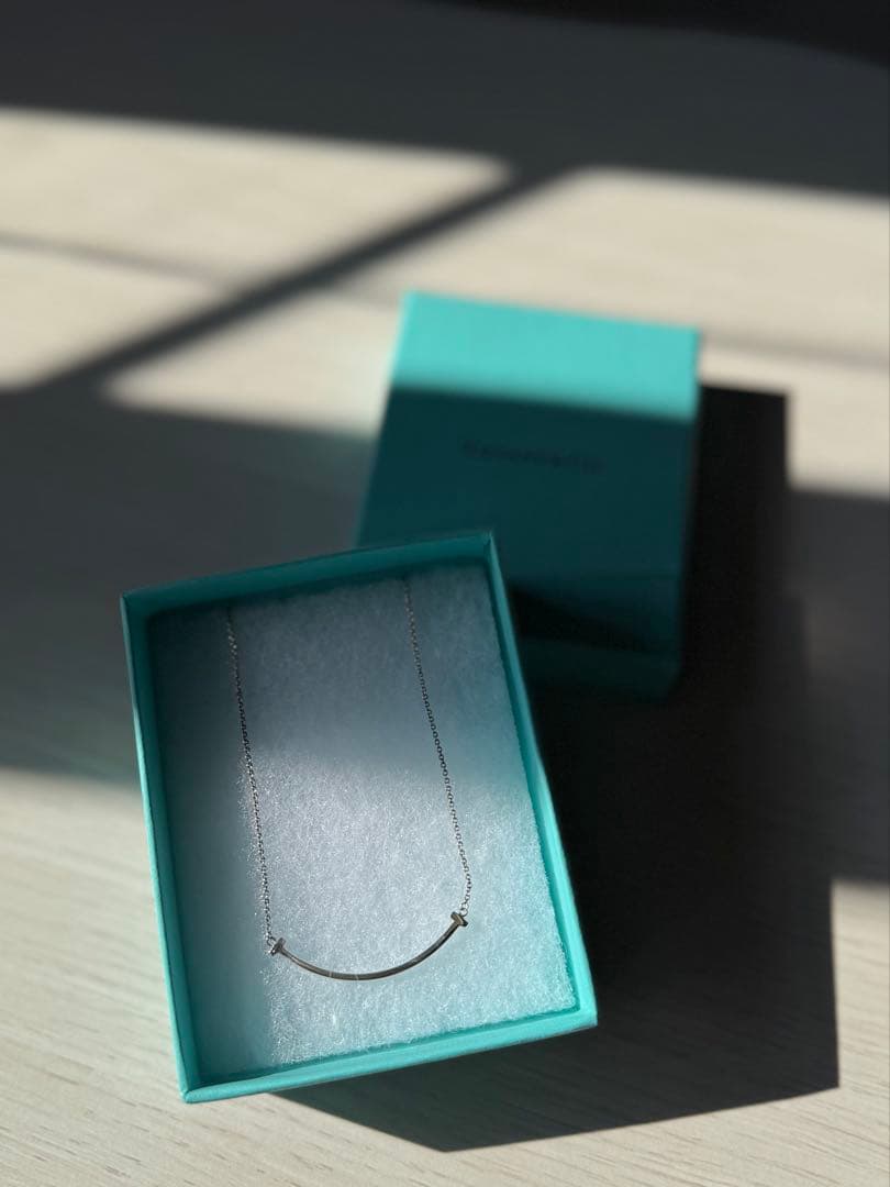 Tiffany Tスマイルネックレス シルバー
