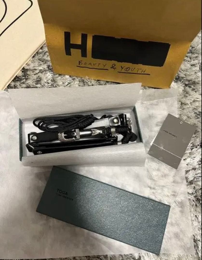 Toga トーガ スマホショルダーストラップ ブラック