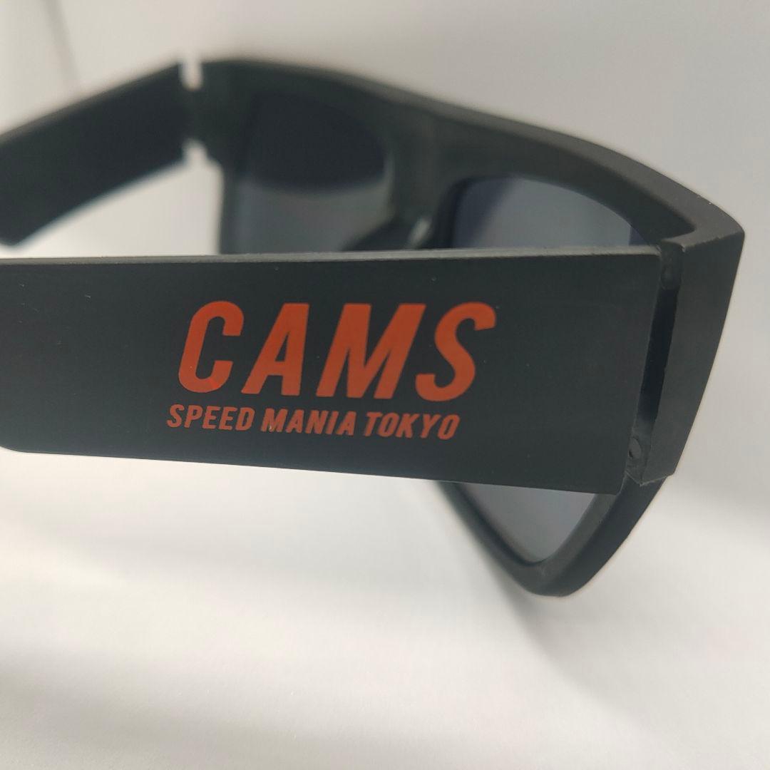 チャレンジャー×CAMSのコラボ SAMSサングラス 長瀬智也さん着用