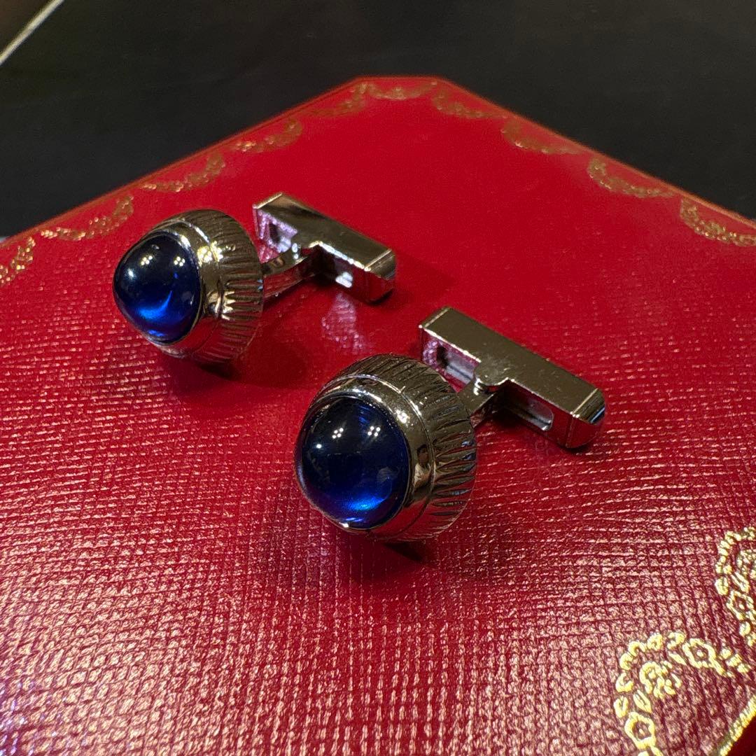Cartier 青いラウンド型カフリンクス ケース付き