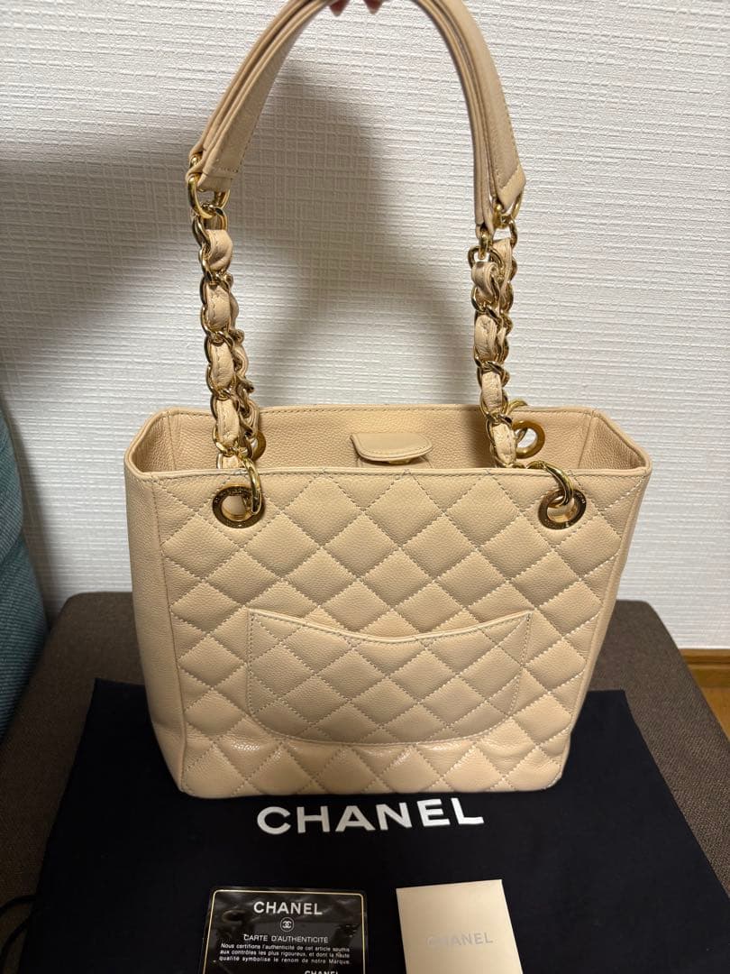 美品 シャネル マトラッセ チェーンショルダー キャビアスキン ベージュ