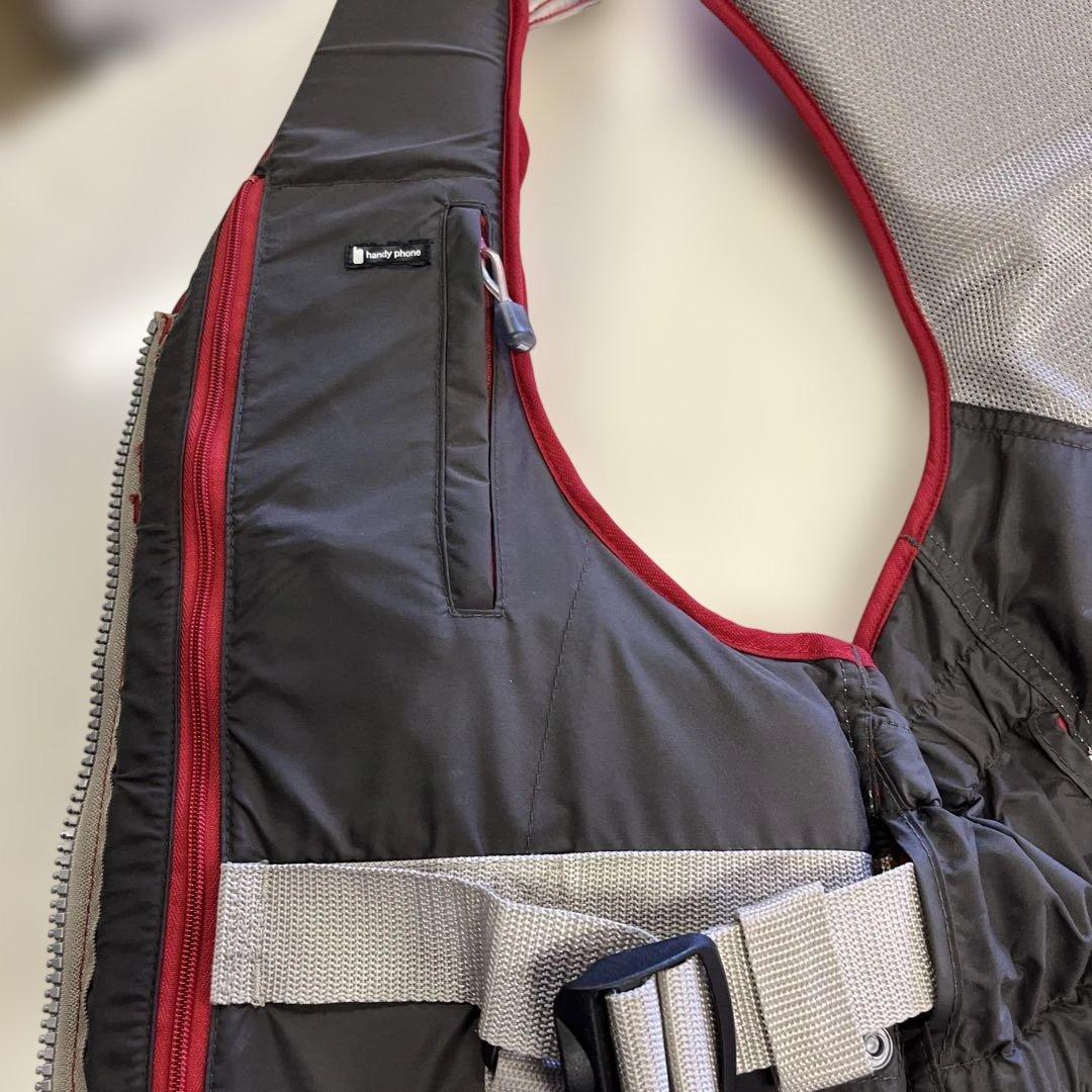 シマノ　ライフジャケット　Ｌサイズ　ファイアブラッド　グレ釣り　磯釣り　ウェア