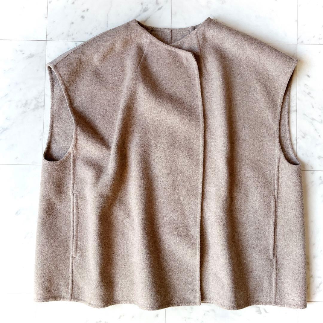 美品 ユナイテッドアローズ ベスト ジレ フード付き ノーカラー ベージュ F